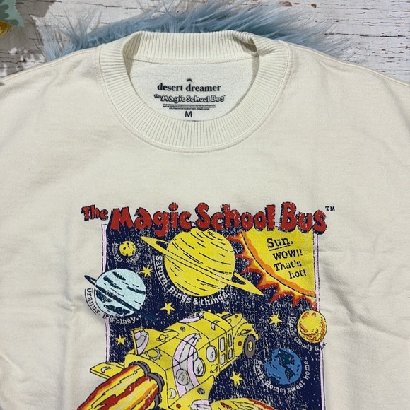 NWT Urban Outfitters Desert Dreamer The Magic School Bus Space Tour Crewneck - Picture 6 of 10